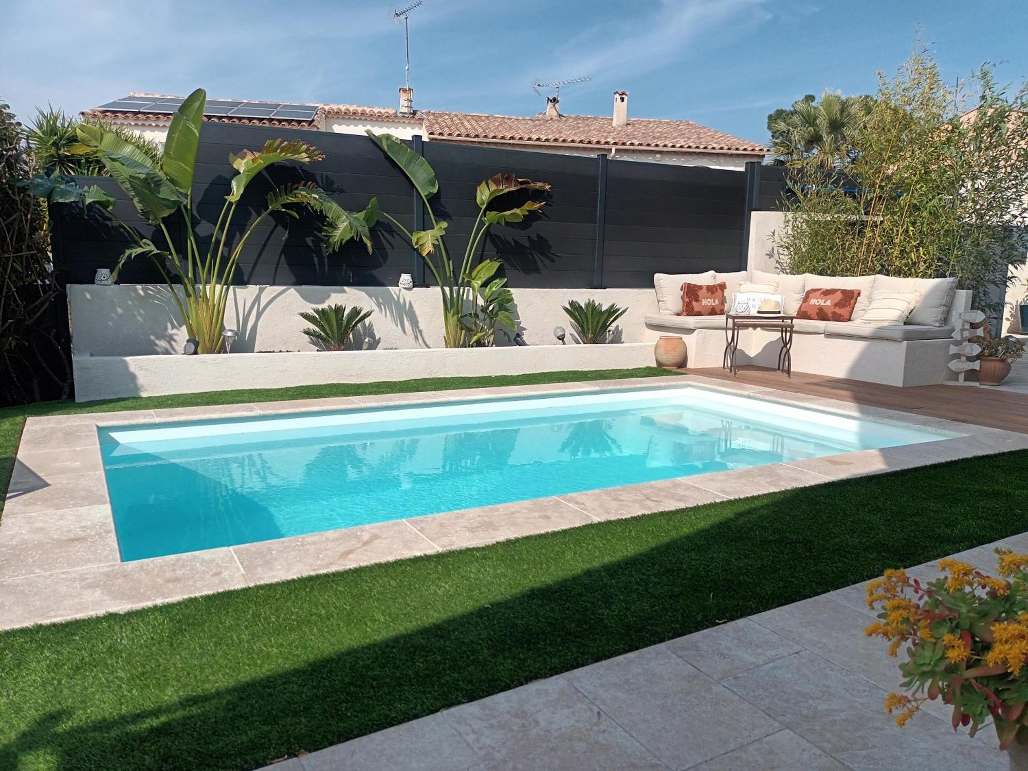 Jolie Villa Lalou Cote D'Azur Trois Chambres Frejus Luaran gambar