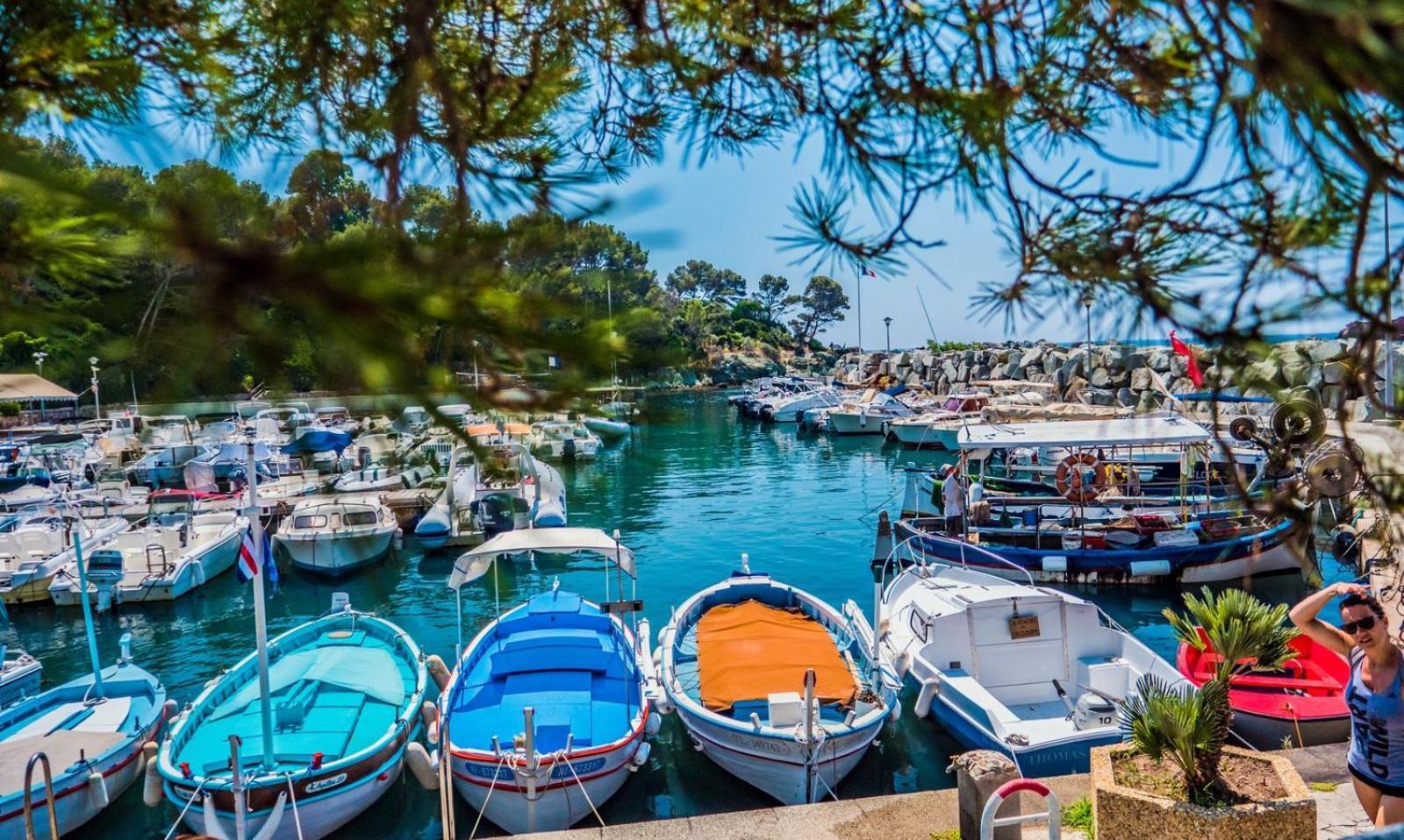 Jolie Villa Lalou Cote D'Azur Trois Chambres Frejus Luaran gambar